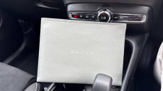 Volvo XC40 2.0 B3P Plus Dark 5dr Auto Petrol Estate